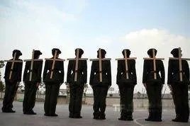 站军姿有什么好处？