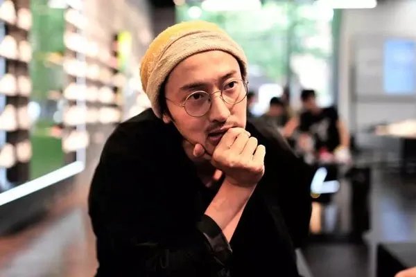 王传君为什么和爱情公寓闹翻了