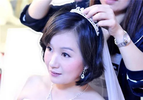 新娘试妆收费吗 新娘为什么要试妆