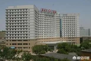 新疆医科大学与新乡医学院比较哪一个好?