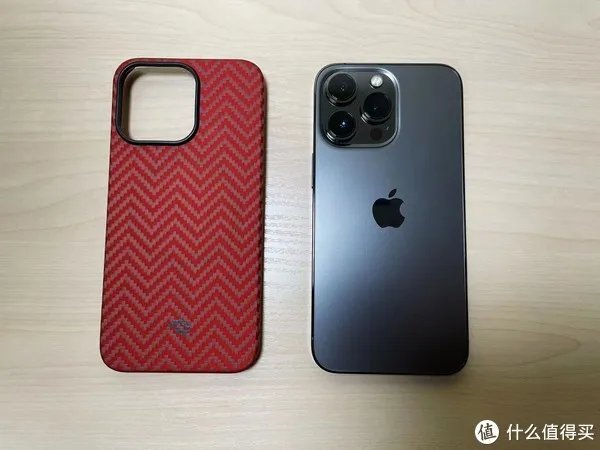 PITAKA 凯夫拉magsafe磁吸碳纤维手机壳测评