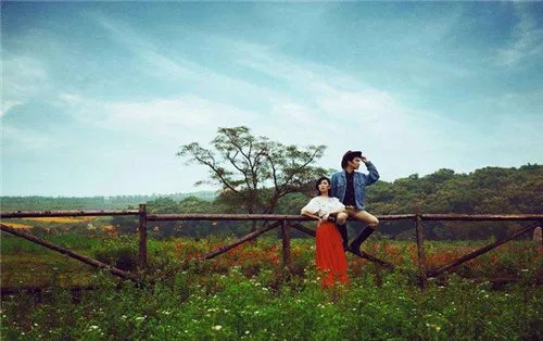 拍婚纱照工作室与影楼哪个好    工作室与影楼有哪些不同