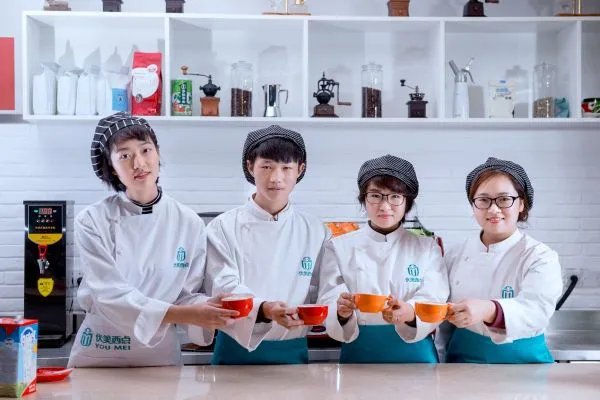 西点培训前十名学校有哪些家？