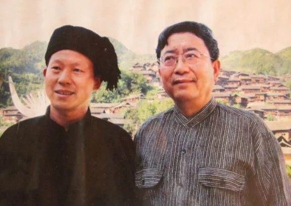 余秋雨的散文特点