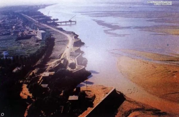 花园口决堤的事件经过