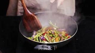 豆角烧茄子