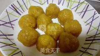 凤梨馅儿冰皮月饼