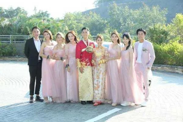 何雁诗甜蜜出嫁，自己排场有多大呢？