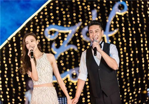 婚礼现场唱什么歌好 10首适合在婚礼上唱的歌