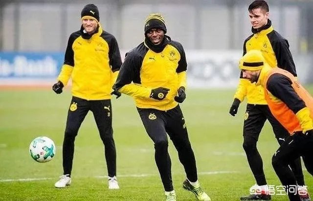 苏炳添微博秀脚法，你怎么看？