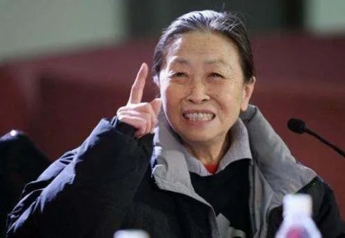 张少华的儿子照片