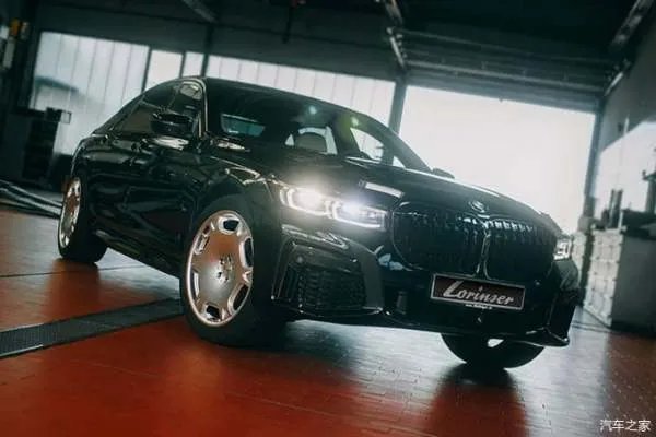 劳伦士推宝马7系改装件 复古跨界/致敬奔驰S级