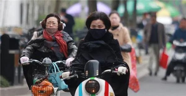 “全能型”冷空气将至，广东或将“一夜入冬”，市民出行需要做好哪些防护？