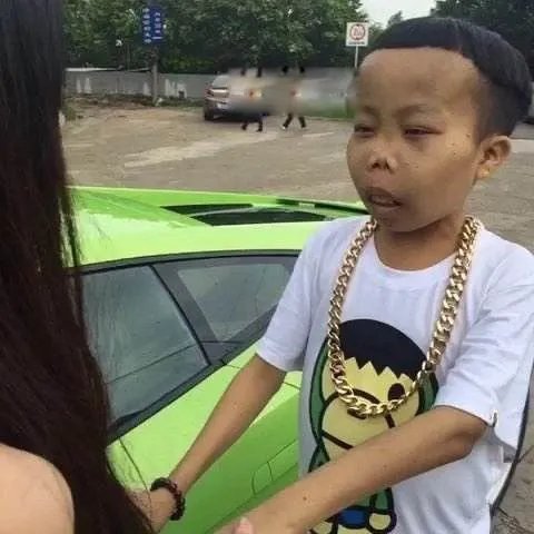 外星人陈山怎么消失了死了吗 跟散打是什么关系