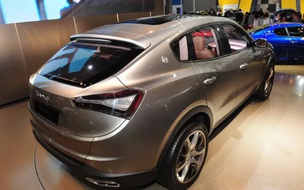 玛莎拉蒂kubang多少钱,玛莎拉蒂kubang报价及图片