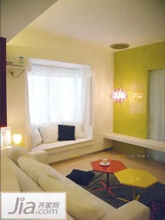 新浪漫主义爱巢 享受现代简约风格的温馨