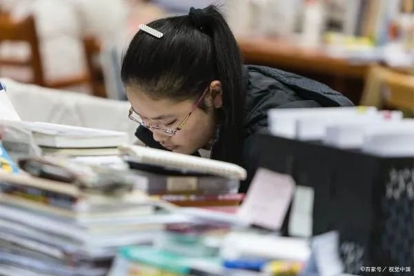 中考没考上普高，上民办高中再加上补课能否考上大学？