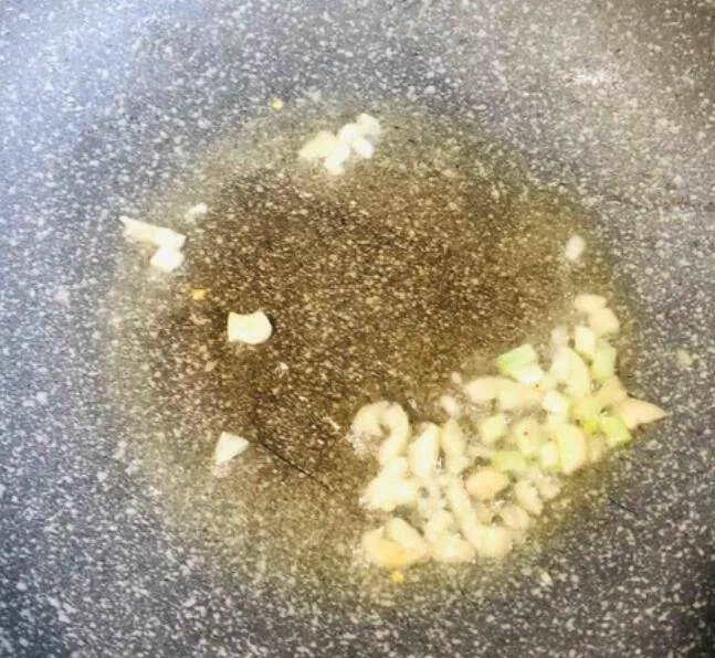 大螺丝怎么炒好吃