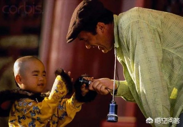 《末代皇帝》剧情怎样？电视剧跟电影有什么不同？