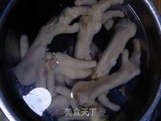 泡椒鸡爪