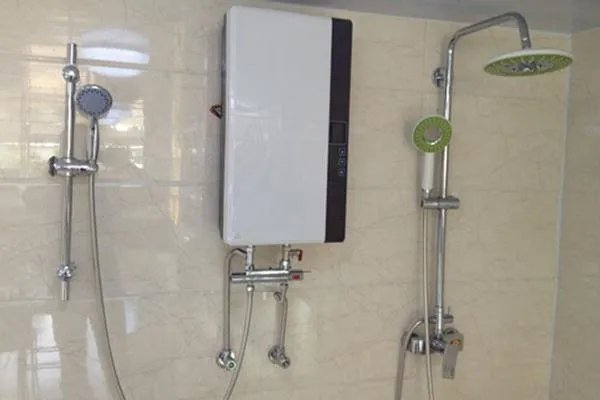 即热式电热水器多少瓦