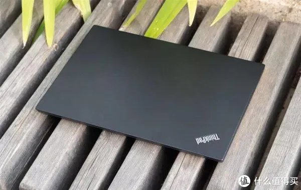 真正的轻装办公,ThinkPad X390笔记本评测