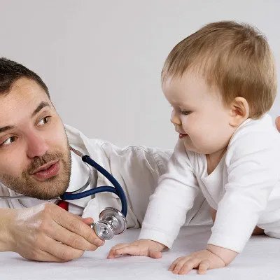 前囟门在什么位置？