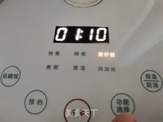 电饭煲版煲仔饭