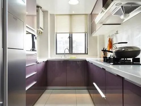 长方形厨房如何设计？长方形厨房装修效果图