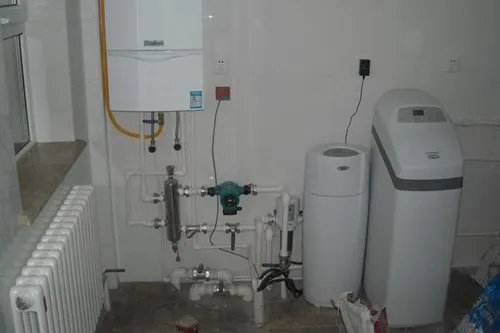 天然气壁挂炉怎么点火