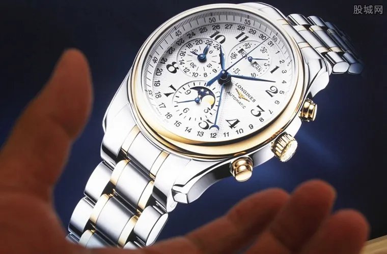 帝舵适合什么档次的人 这款手表一般多少钱