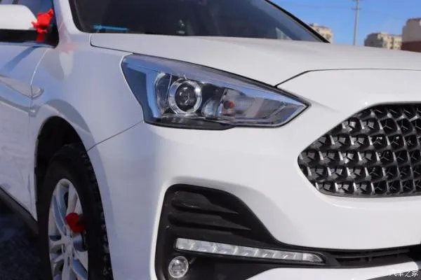 没有一个冬天不可逾越，没有一个春天不会来临，感谢哈弗M6相伴