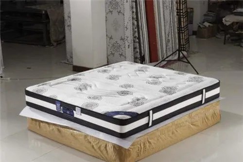 儿童适合什么床垫