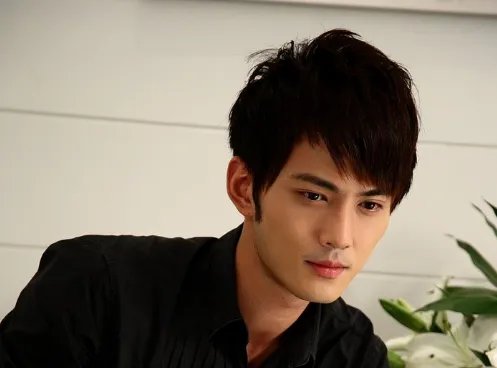 严立恒去哪里了