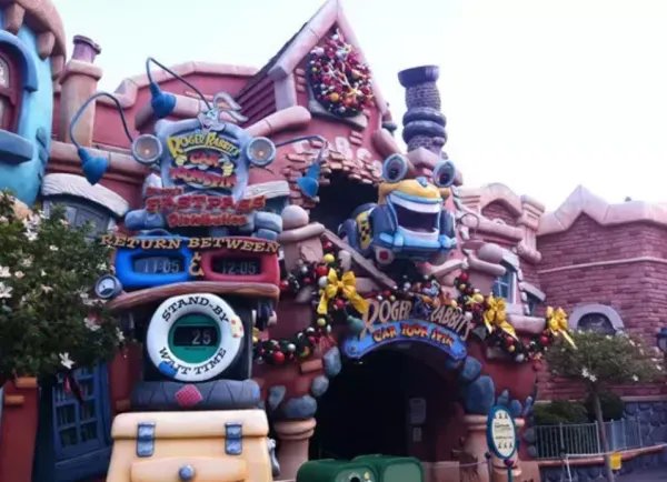 第一个迪士尼乐园酒店