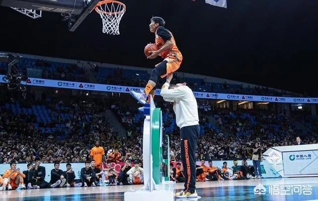 获得扣篮冠军，矣进宏能够拿到多少奖金？这个冠军对他有什么帮助？