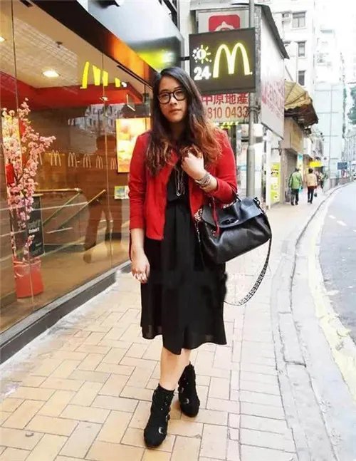胖人服饰搭配技巧 140斤胖妹子穿衣搭配方法