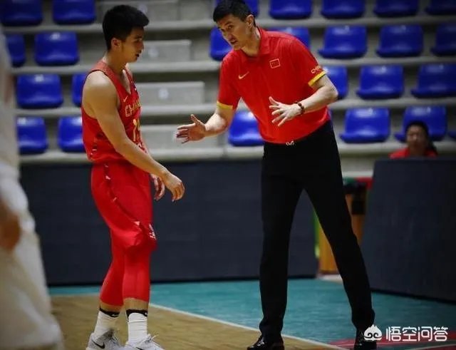 蓝队12人名单确定，陶汉林出局，杜锋就带一个韩德君强力中锋够吗？